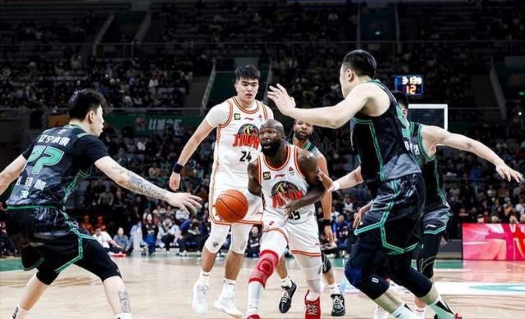 爱游戏体育官网 -冲刺阶段柏林联合备战CBA常规赛，远射贴柱细节流出，话题不断，团队化学反应显著的简单介绍