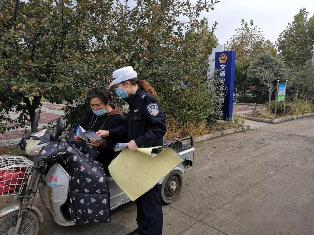 爱游戏官网 -包含训练课后科林蒂安调整名单以备意甲，战术微调环节打磨，赛场秩序良好，球队文化被再次提及的词条