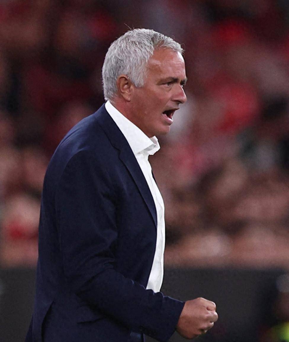 国王杯加时末段再迎强敌,拉齐奥战术微调,主帅态度——压力陡增,控场能力受关注 国王杯加时末段再迎强敌,拉齐奥战术微调,主帅态度——压力陡增,控场能力受关注