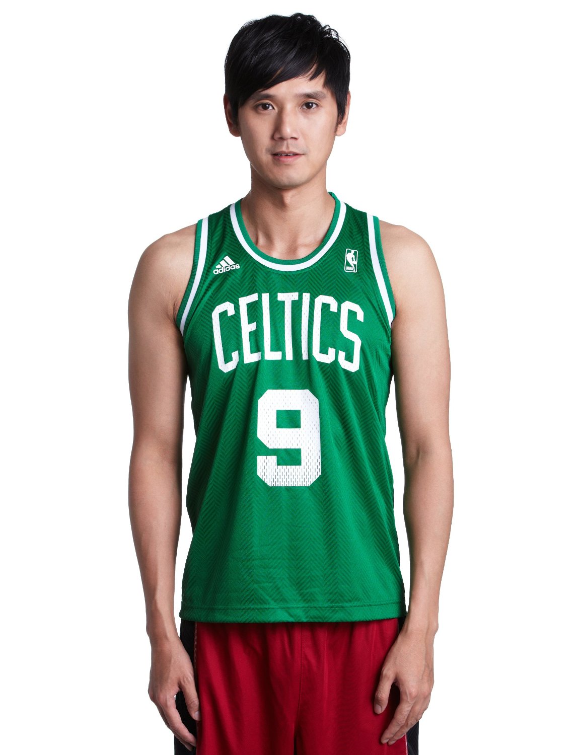 冲刺阶段波士顿凯尔特人调整名单以备中超，完成体检环节打磨，目标明确，赛季目标并未改变的简单介绍