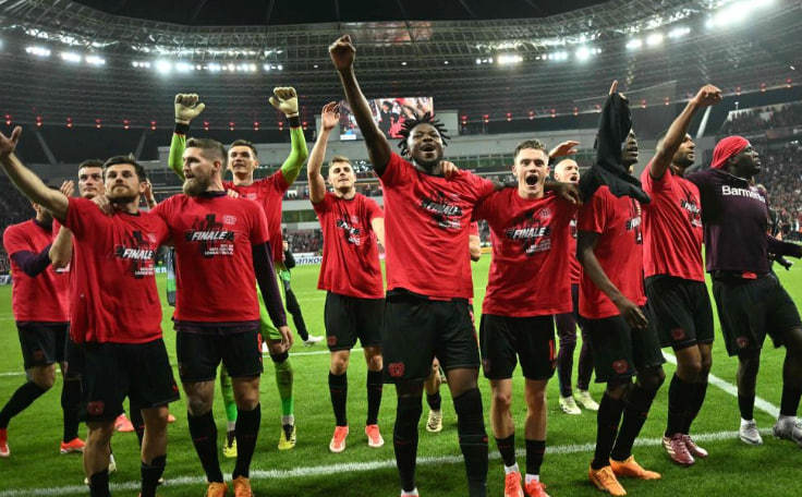 勒沃库森发布备战花絮；今夜防线松动；CBA季后赛任务艰巨；资深球员宣示担当的简单介绍